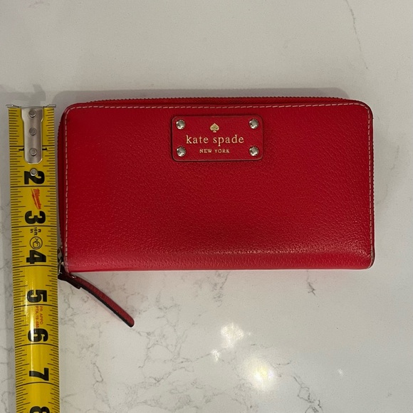 Kate Spade Wallet - Picture 4 of 6